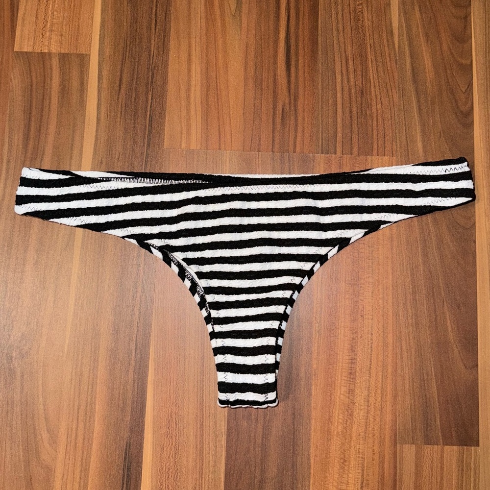 Volcom Cheeky Bikini Bottoms